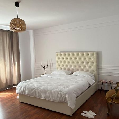 Hidden Gem Apartment In The Center Of The City Брашов Екстер'єр фото